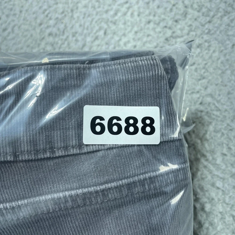 Levis Corduroy Pants Womens 10 Gray‎ 560 Slender Boot Cut Stretch Jeans Casual